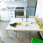 Unifamiliare Con Posto Auto!