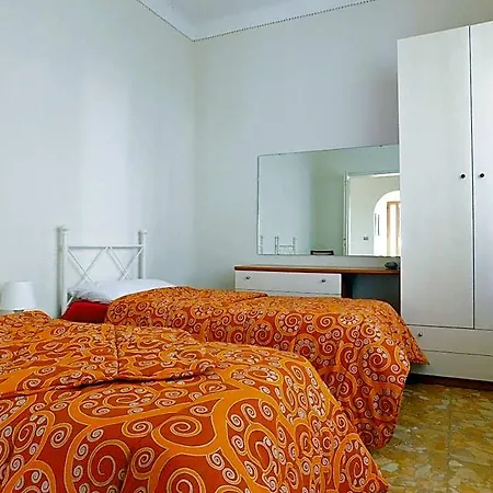 Διαμέρισμα Unifamiliare Con Posto Auto! *