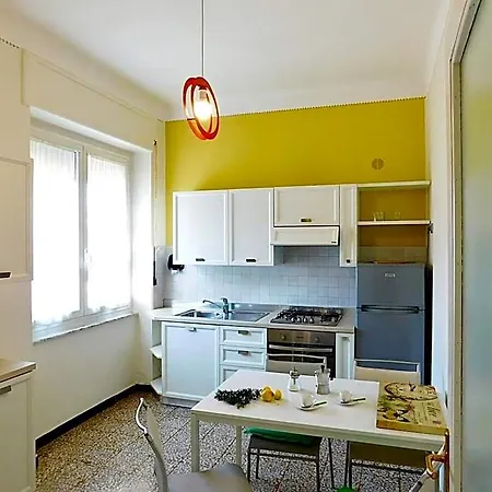 Lejlighed Unifamiliare Con Posto Auto! Levanto