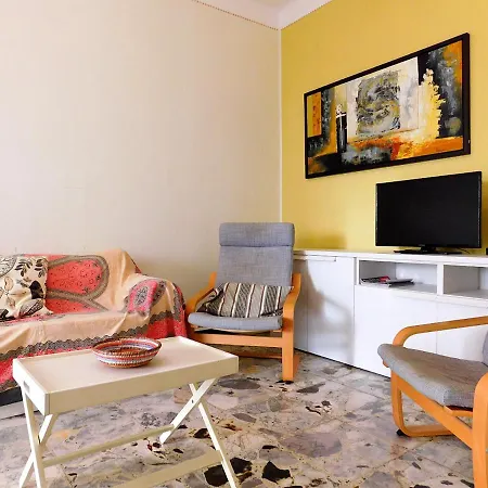 Apartment Unifamiliare Con Posto Auto!