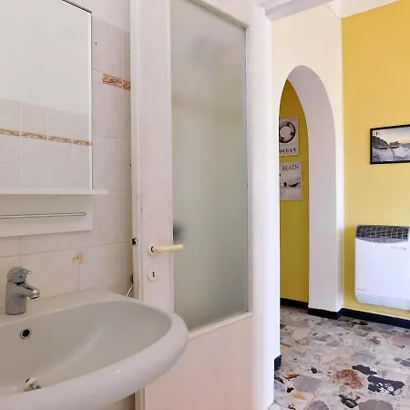 Apartment Unifamiliare Con Posto Auto!