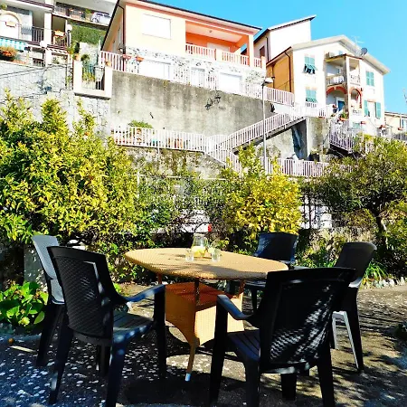 Apartment Unifamiliare Con Posto Auto!
