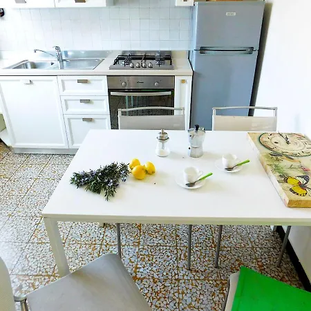 Unifamiliare Con Posto Auto!