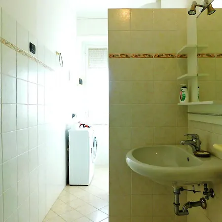 Unifamiliare Con Posto Auto! *